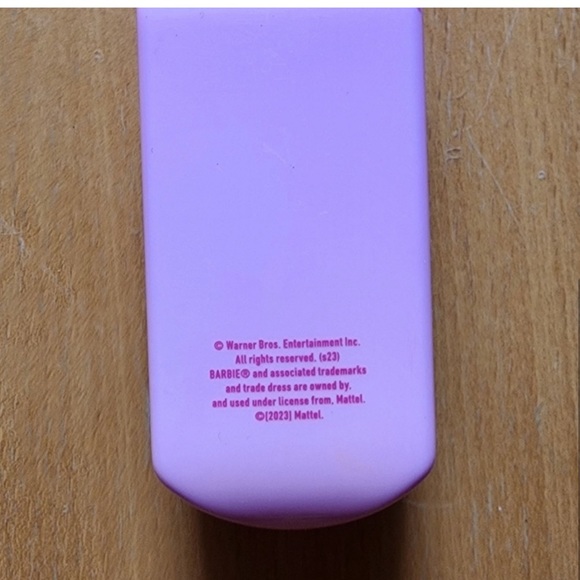 NYX Barbie Double Mirror flip phone NIB - Picture 4 of 4